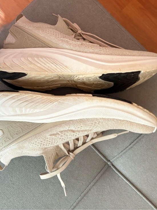 Avia Shoes - Avia Women's Beige and White Knit Running Shoes